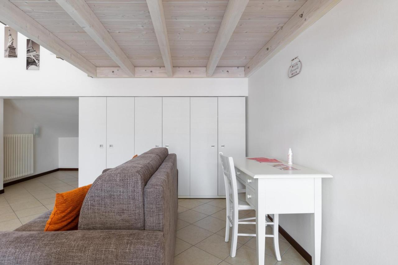 Cozy Mezzanine Apartment By Wonderful Italy Bologna Exterior foto